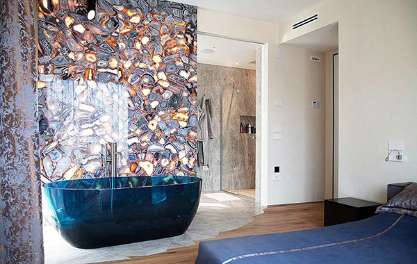 Luxury Living in Upscale Italian Apartment