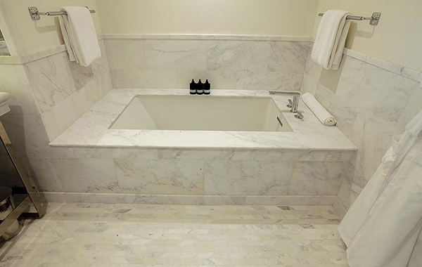 Tiffany Aryeh of Amalfi Stone Talks About Her Company