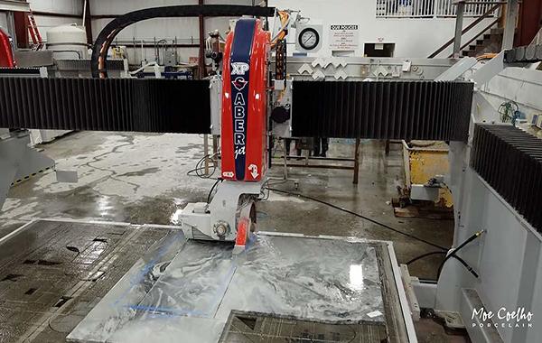 Cutting Porcelain with Moe Coelho