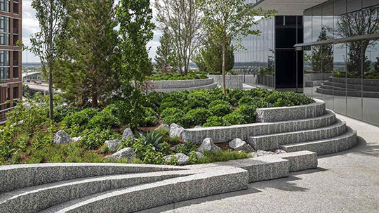 Rockville White Granite Creates Outdoor Office Space