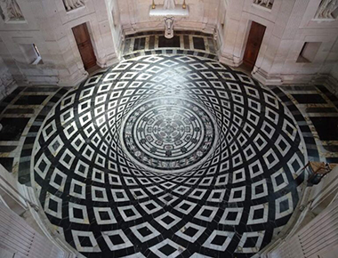 The magnificent French marbles from the time of the Sun King Louis XIV